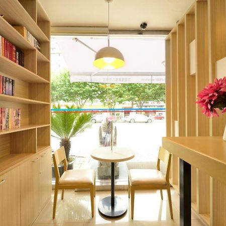 Hanting Hotel Zhuhai Gongbei Port Qinglv Nanlu Branch Экстерьер фото