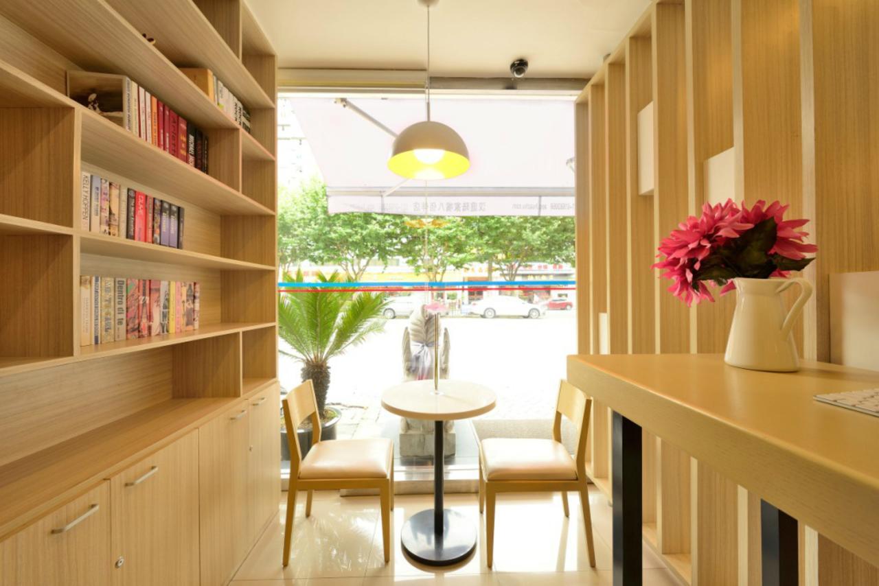 Hanting Hotel Zhuhai Gongbei Port Qinglv Nanlu Branch Экстерьер фото